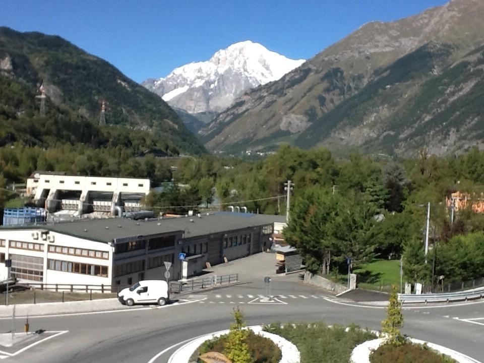 Appartement Mansarda Monte Bianco à La Salle Chambre photo